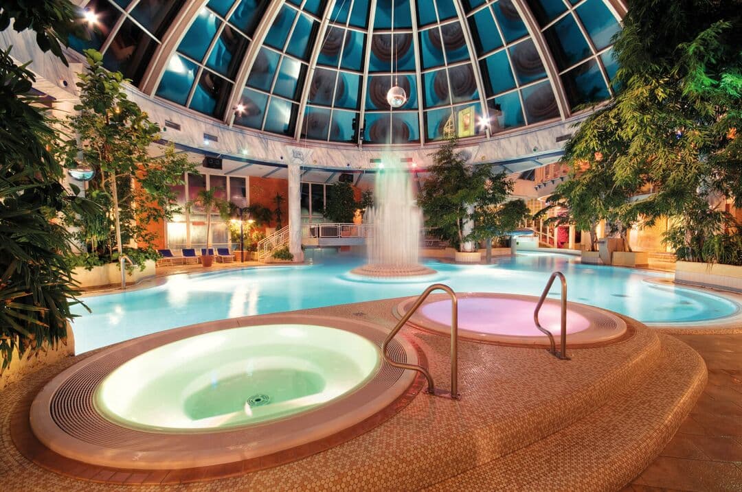 Whirlpool im Erlebnisbad